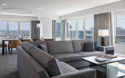 Renaissance Baltimore Harborplace Hotel