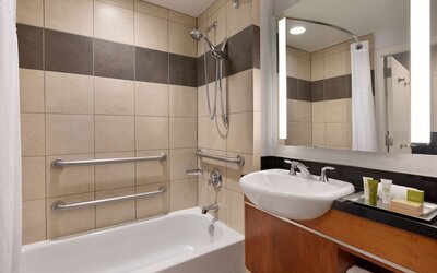 Hilton Baltimore BWI Airport