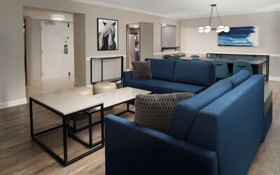 DoubleTree by Hilton Baltimore North - Pikesville