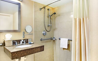 DoubleTree by Hilton Baltimore North - Pikesville