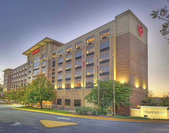 Sheraton Baltimore Washington Airport Hotel - BWI