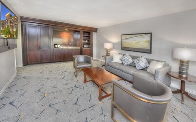 Sheraton Baltimore Washington Airport Hotel - BWI
