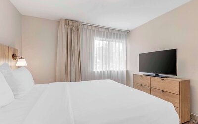Sonesta Simply Suites Baltimore BWI Airport