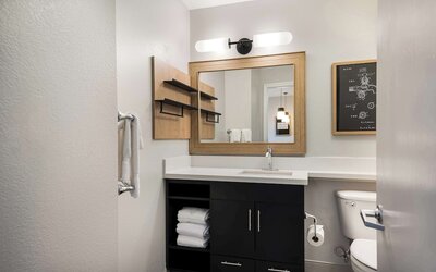 Sonesta Simply Suites Baltimore BWI Airport