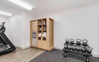 Sonesta Simply Suites Baltimore BWI Airport
