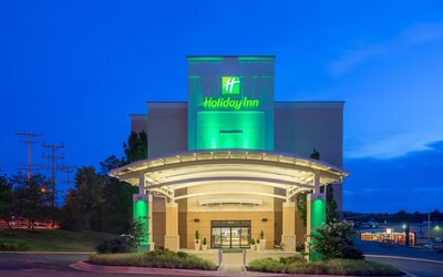 Holiday Inn Baltimore BWI Airport by IHG