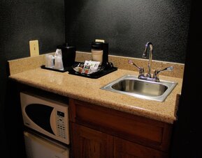 Country Inn & Suites by Radisson, BWI Airport (Baltimore), MD