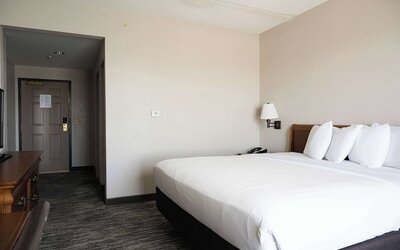 Country Inn & Suites by Radisson, BWI Airport (Baltimore), MD