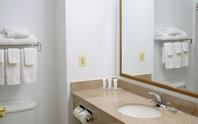 Country Inn & Suites by Radisson, BWI Airport (Baltimore), MD