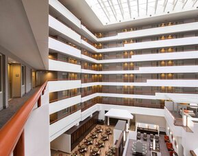 Embassy Suites by Hilton Baltimore at BWI Airport