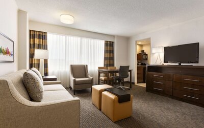 Embassy Suites by Hilton Baltimore at BWI Airport