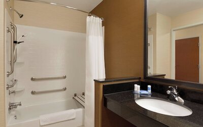 Fairfield Inn & Suites Bismarck North
