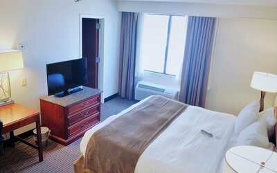 Radisson Hotel Bismarck