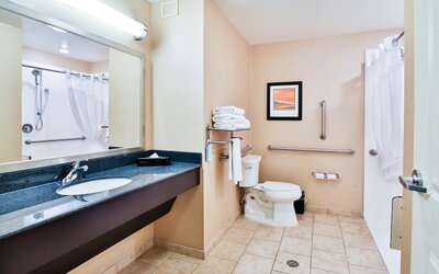 Holiday Inn Bismarck by IHG