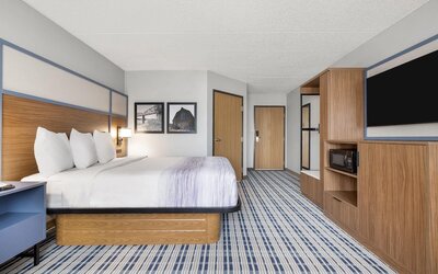 AmericInn by Wyndham Bismarck