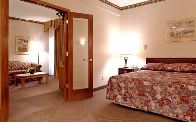 Bismarck Hotel and Conference Center