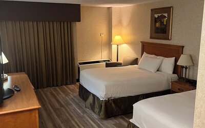 Bismarck Hotel and Conference Center