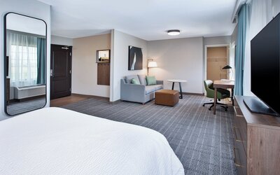 Staybridge Suites Bismarck by IHG
