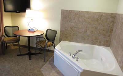 La Quinta Inn & Suites by Wyndham Bismarck