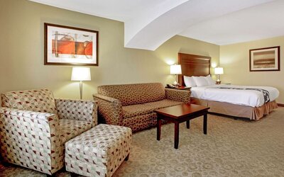 La Quinta Inn & Suites by Wyndham Bismarck