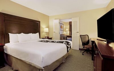 La Quinta Inn & Suites by Wyndham Bismarck