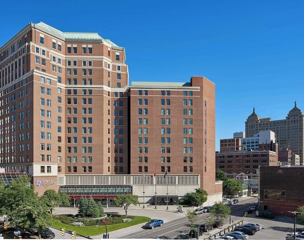 Hyatt Regency Buffalo / Hotel and Conference Center