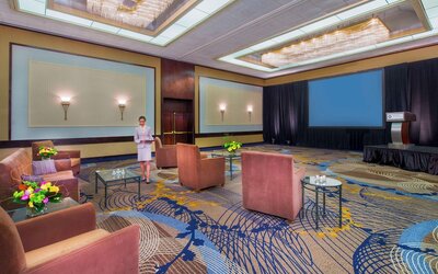 Hyatt Regency Buffalo / Hotel and Conference Center