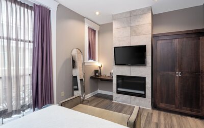 Hotel at the Lafayette Trademark Collection by Wyndham