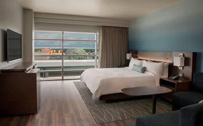 Buffalo Marriott at LECOM HARBORCENTER