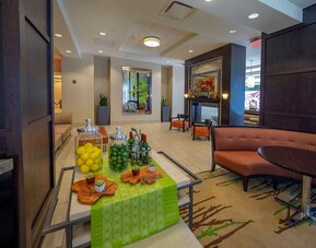Hilton Garden Inn Buffalo Downtown