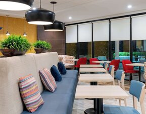 Home2 Suites by Hilton Buffalo Airport / Galleria Mall