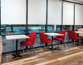 Home2 Suites by Hilton Buffalo Airport / Galleria Mall