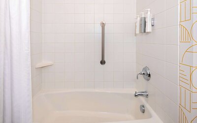 Home2 Suites by Hilton Buffalo Airport / Galleria Mall