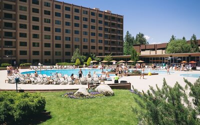 Golden Nugget Hotel & Casino Lake Tahoe