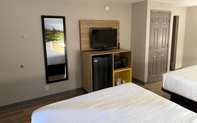Days Inn by Wyndham Reno