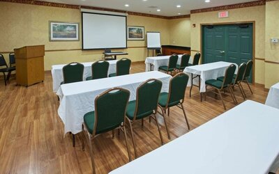 Professional meeting rooms at Country Inn & Suites By Radisson, Chicago O'Hare South.