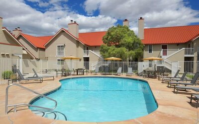 Relaxing outdoor pool at Sonesta ES Suites Albuquerque.