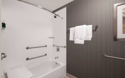 Courtyard by Marriott Reno