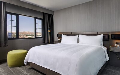 Renaissance Reno Downtown Hotel & Spa