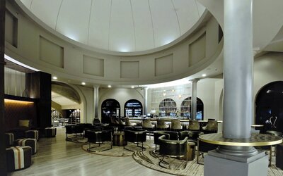 Renaissance Reno Downtown Hotel & Spa