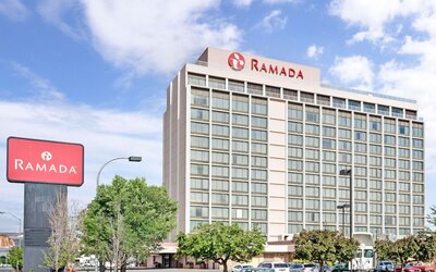 Ramada by Wyndham Reno Hotel and Casino