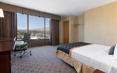 Ramada by Wyndham Reno Hotel and Casino