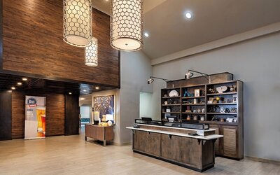 Four Points by Sheraton Charlotte - Lake Norman