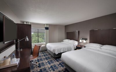Four Points by Sheraton Charlotte - Lake Norman