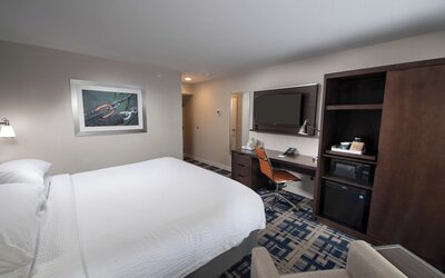 Four Points by Sheraton Charlotte - Lake Norman