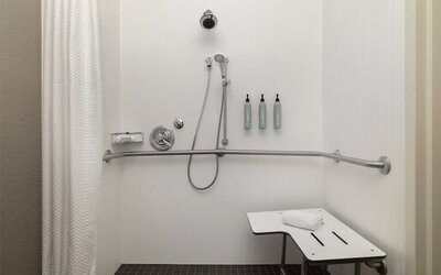Courtyard by Marriott Charlotte/Matthews
