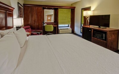 Hampton Inn by Hilton Charlotte/Matthews