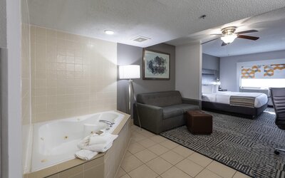 Country Inn & Suites by Radisson, Lake Norman Huntersville, NC