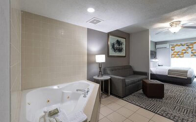 Country Inn & Suites by Radisson, Lake Norman Huntersville, NC