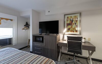 Country Inn & Suites by Radisson, Lake Norman Huntersville, NC
